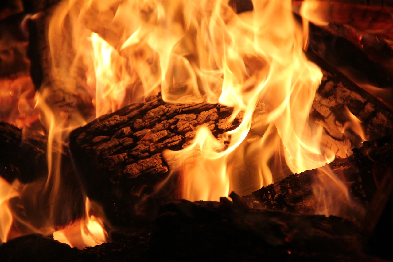 Expert Fireplace Cleaning in Mira Mesa, CA Professional Fireplace Cleaning Services In Mira Mesa California